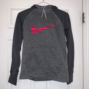 Nike sweatshirt size M